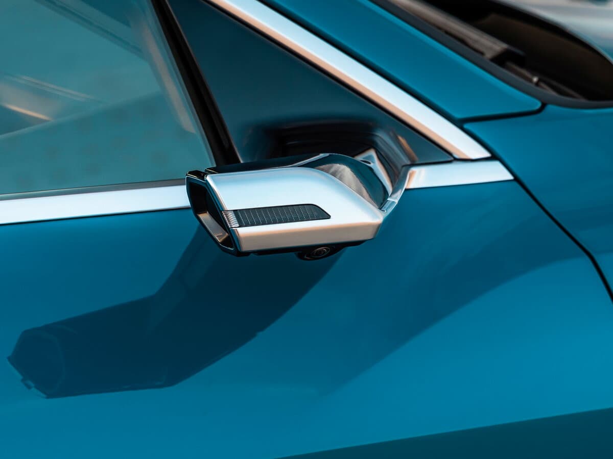 Audi e-tron I — Yan güzgü