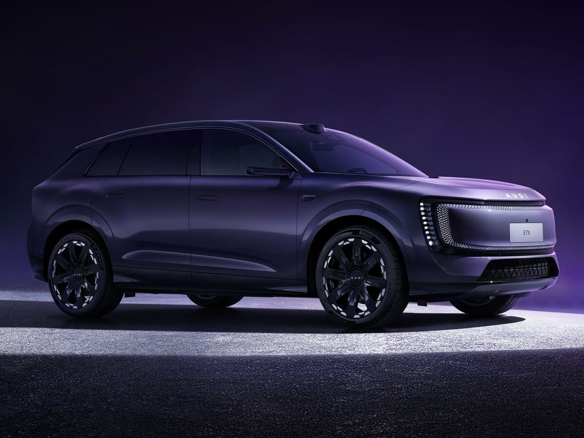Audi E7X 2026 – indiyədək — Yandan