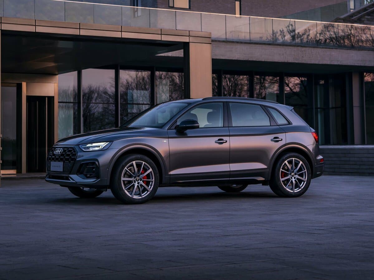Audi Q5 II (FY) Restayling — Yandan