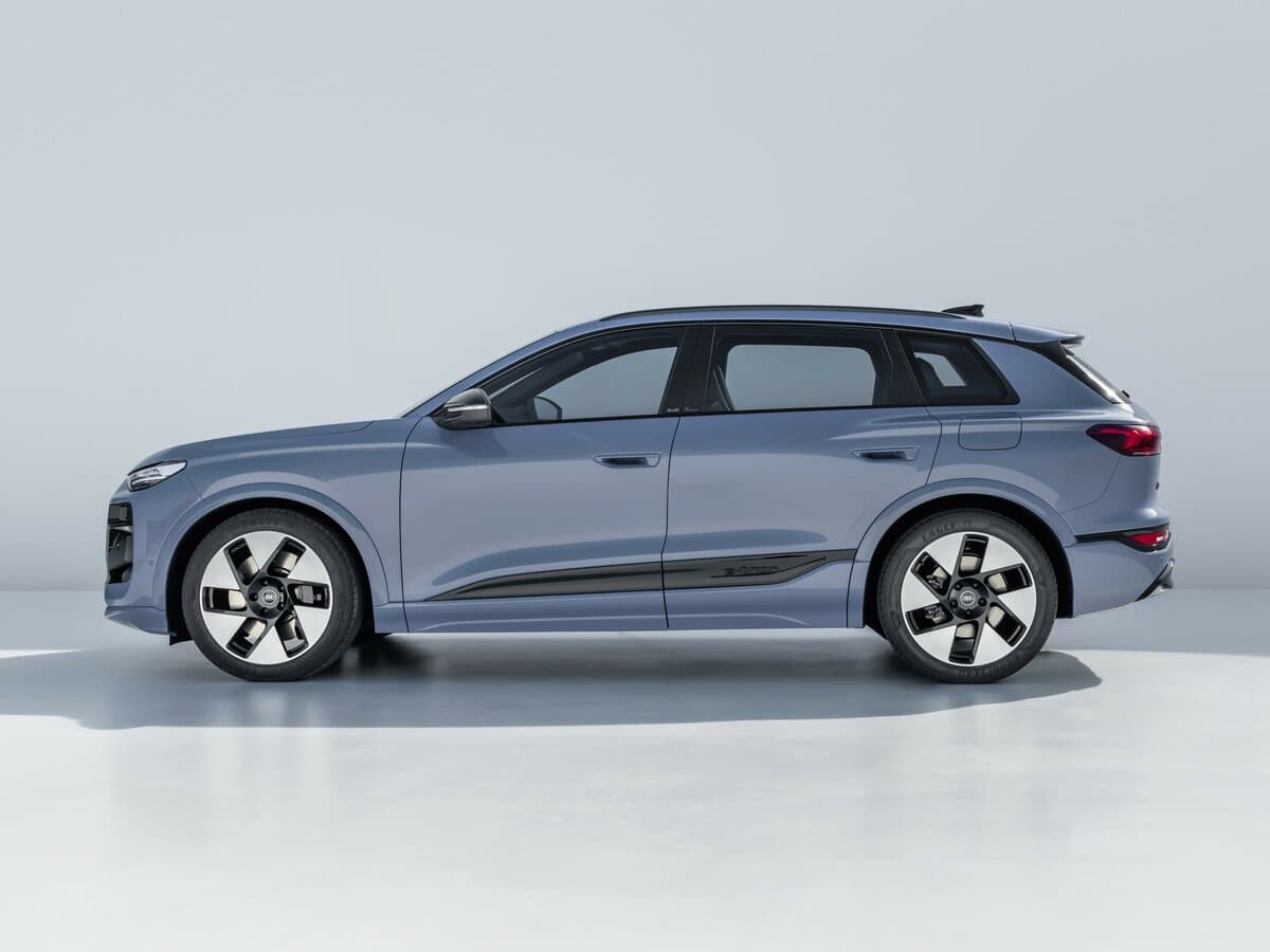 Audi Q6 e-tron 2024 – indiyədək — Yandan