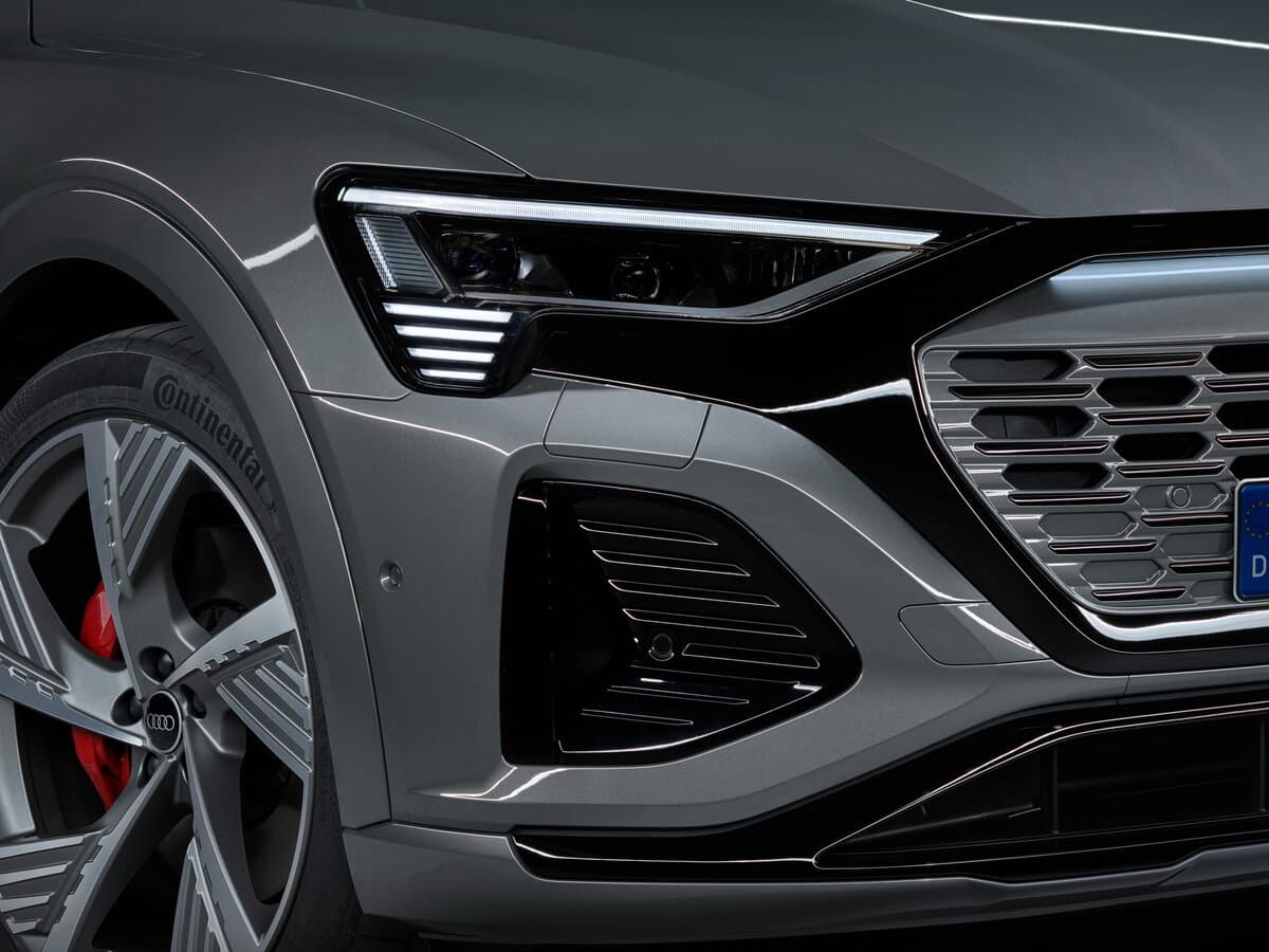 Audi Q8 e-tron 2022 – 2025 — Fara