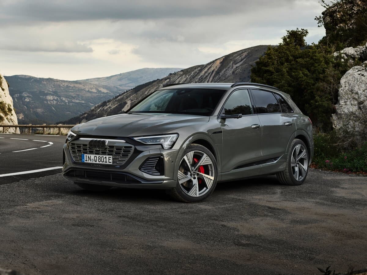 Audi Q8 e-tron 2022 – 2025 — Əsas şəkil