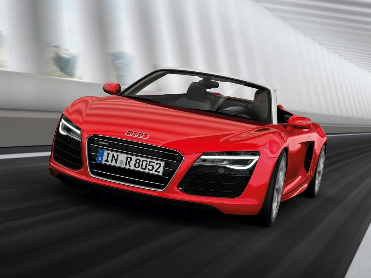 Audi R8 I (Typ 42) Restayling — Öndən