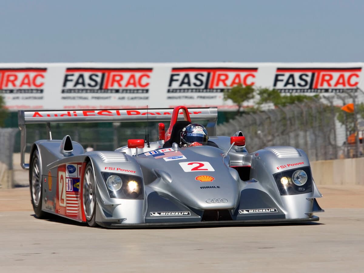 Audi R8 LMP I — Yandan