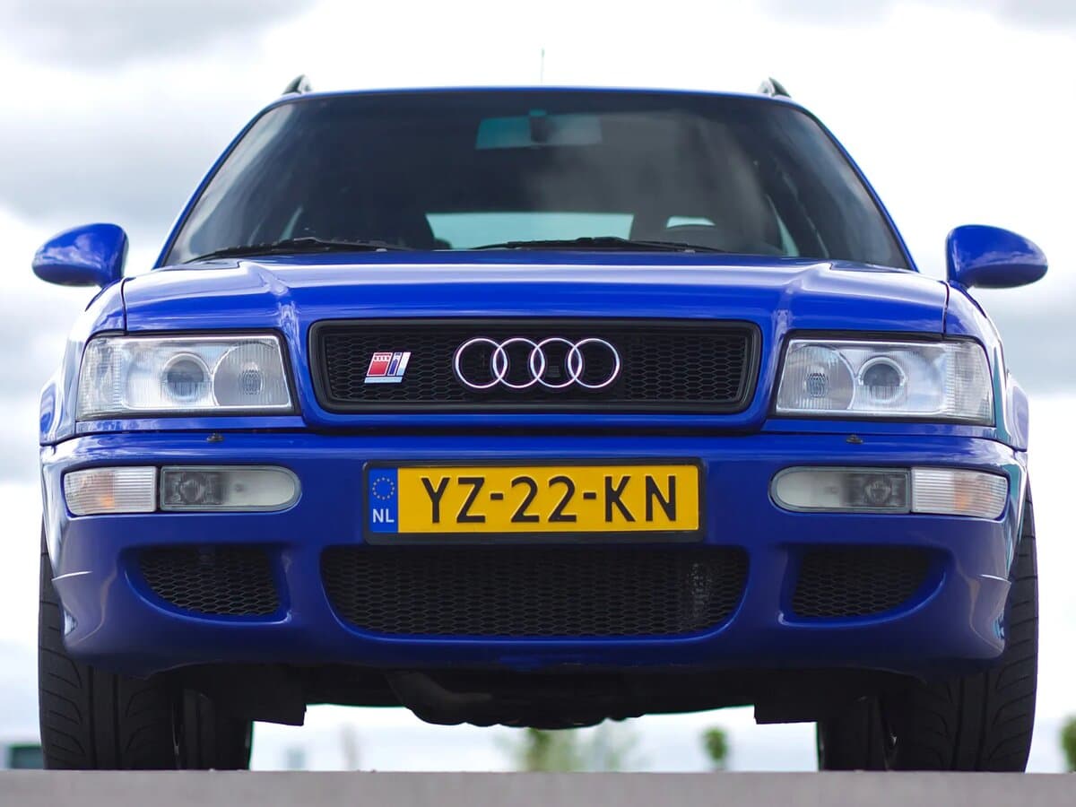 Audi RS 2 I (B4) — Öndən