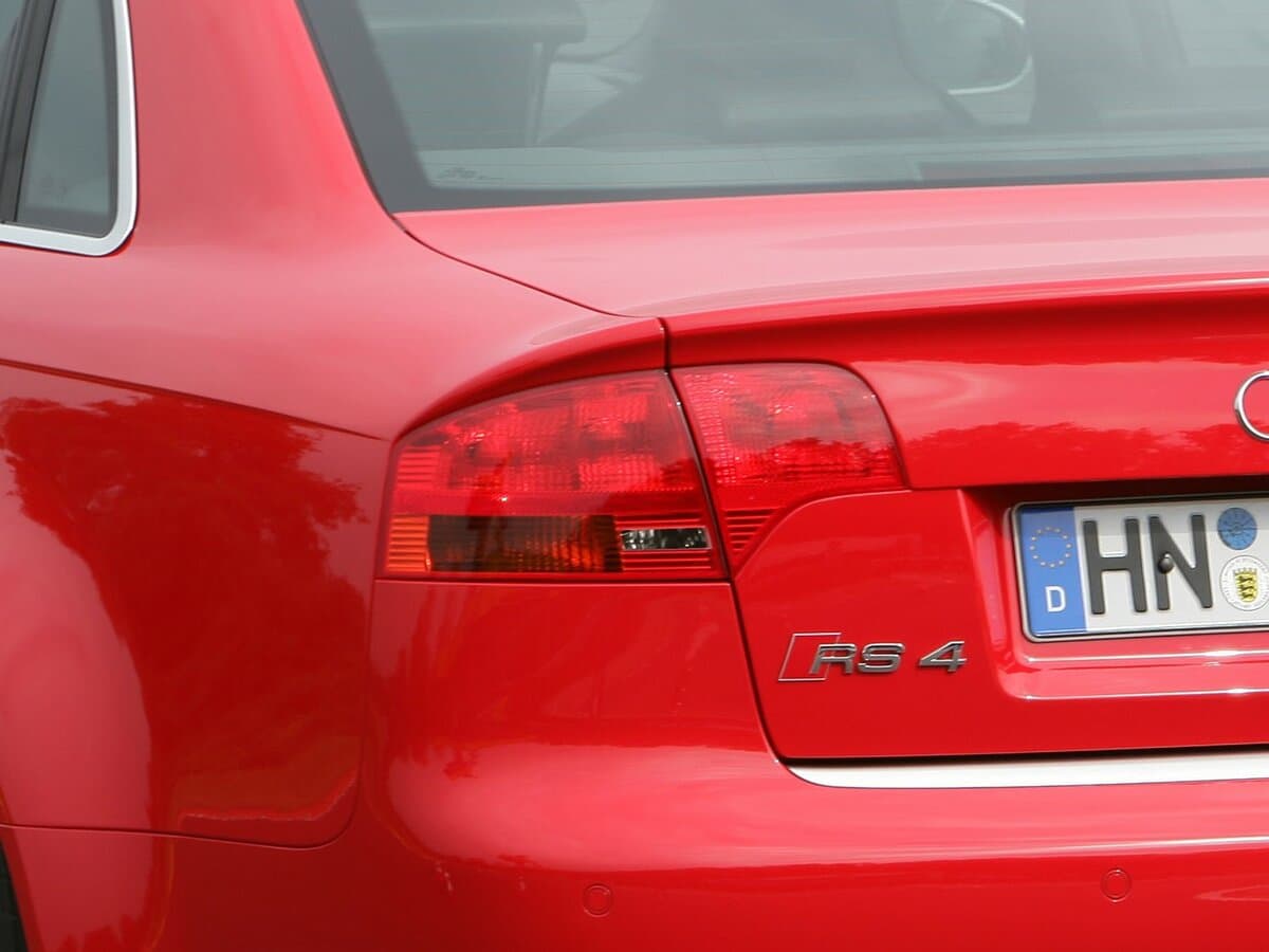 Audi RS 4 II (B7) — Detal