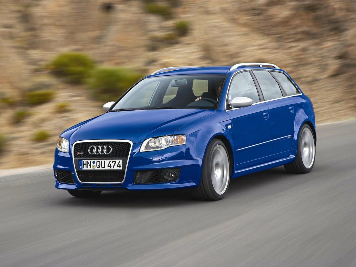 Audi RS 4 II (B7) — Əsas şəkil