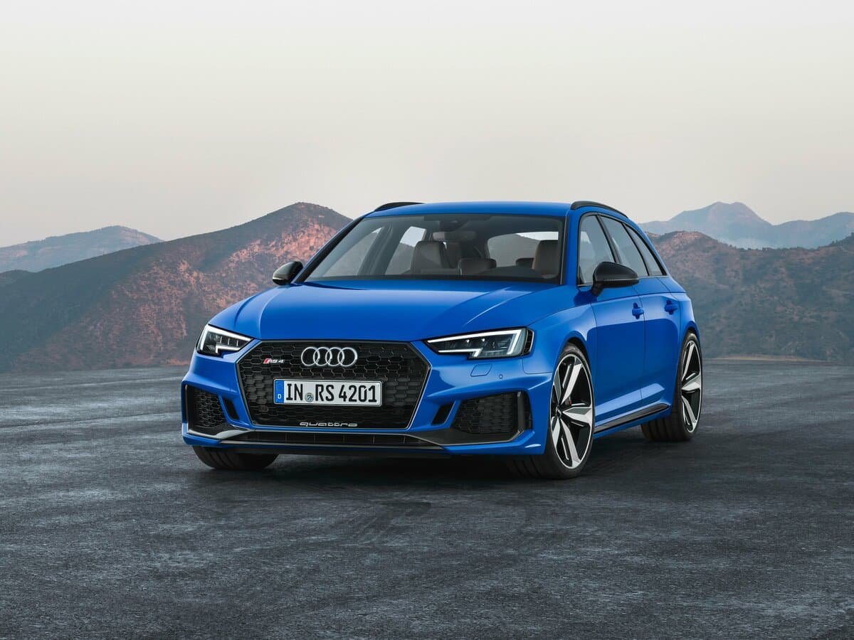 Audi RS 4 IV (B9) — Öndən