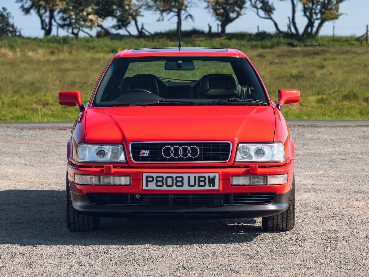 Audi S2 I — Öndən