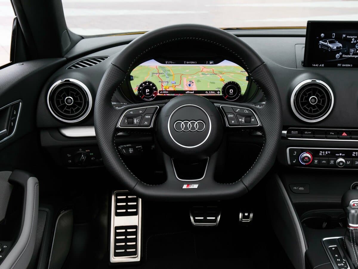 Audi S3 III (8V) Restayling — Sükan