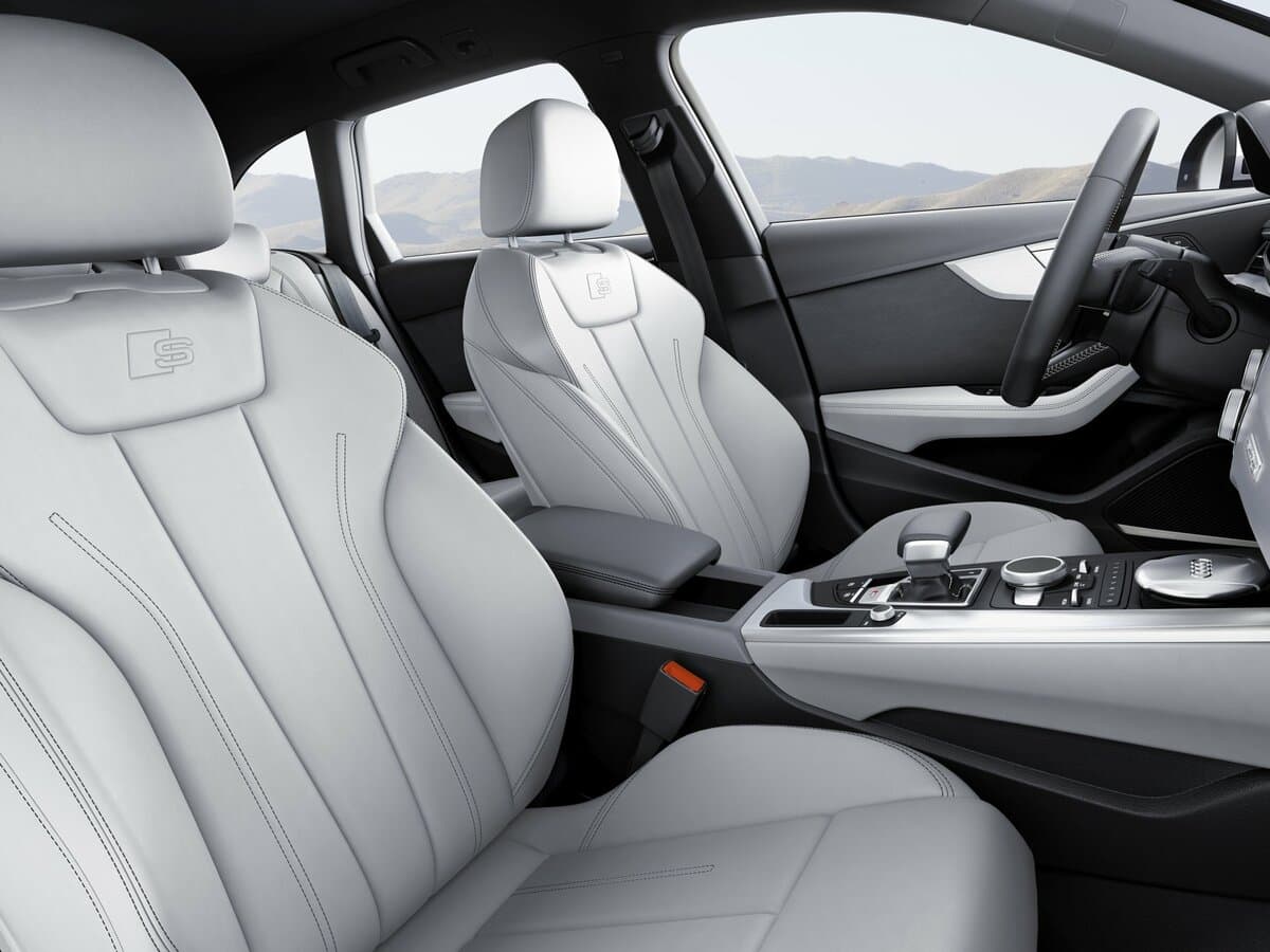 Audi S4 V (B9) — Salon, arxadan