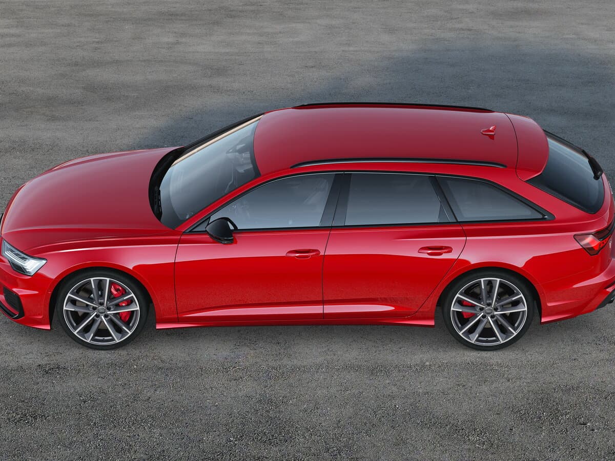 Audi S6 V (C8) — Yandan