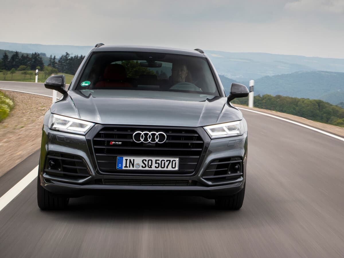 Audi SQ5 II (FY) — Öndən