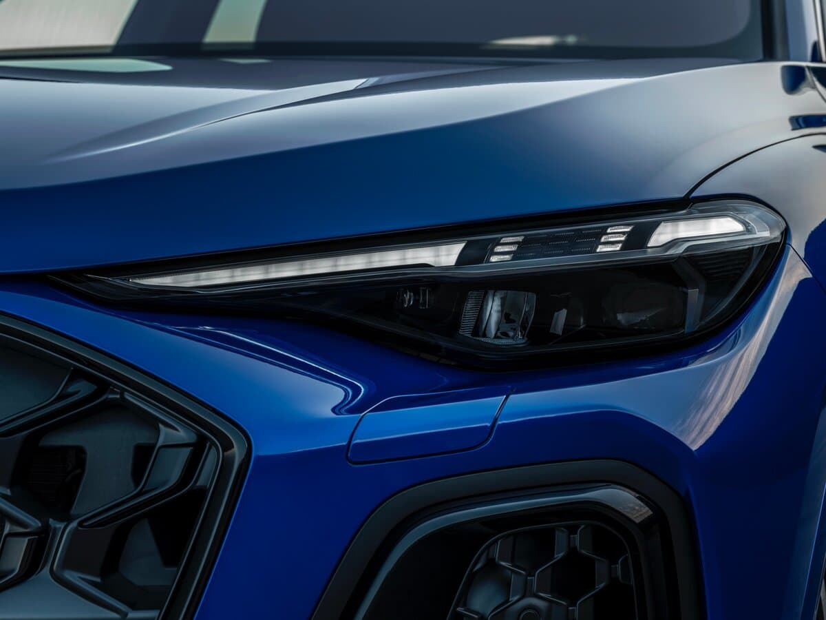 Audi SQ5 III — Fara