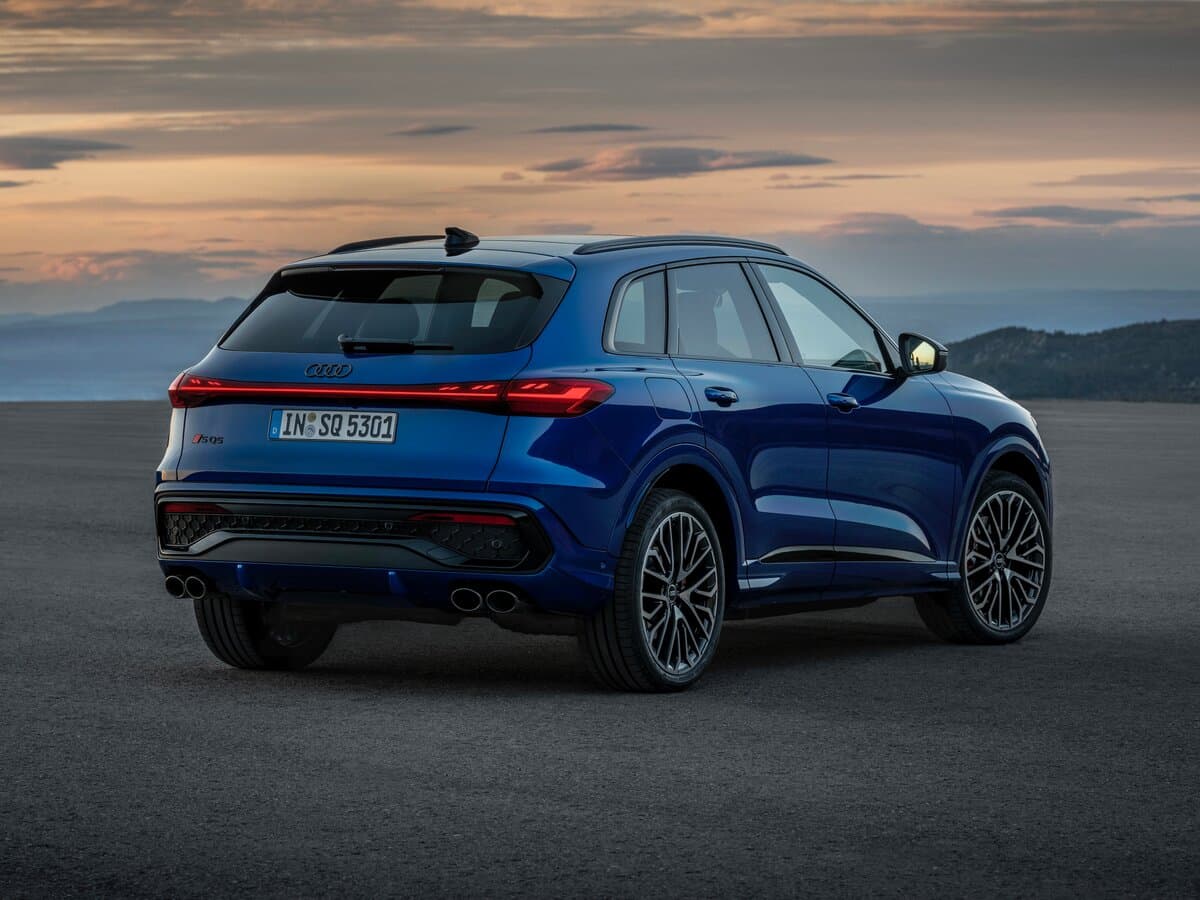 Audi SQ5 III — 3/4 arxadan