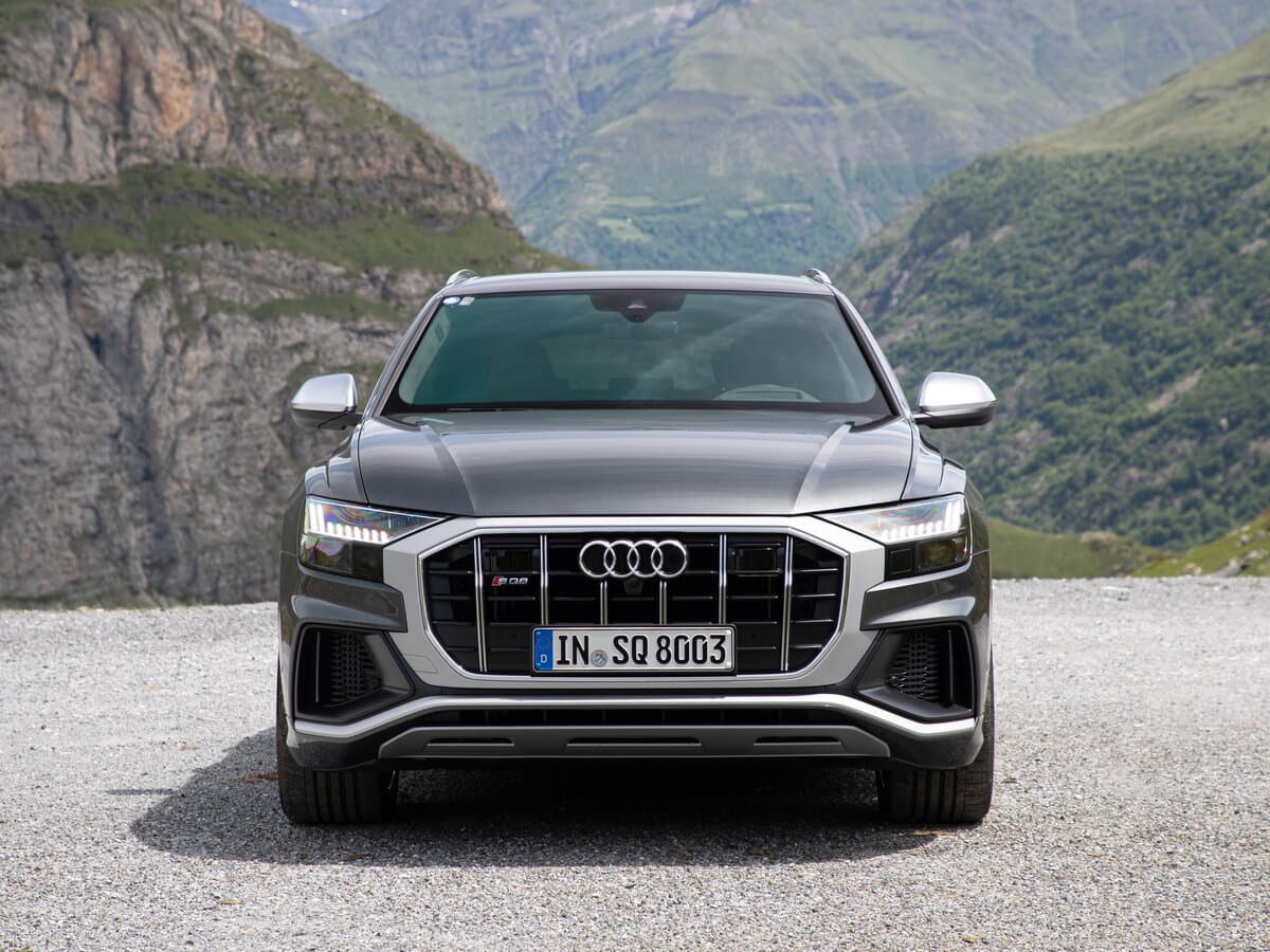 Audi SQ8 I (4M) — Öndən
