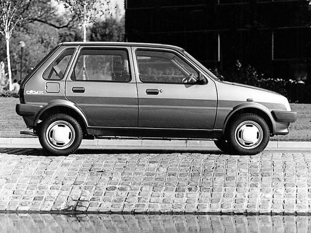 Austin Metro 1980 – 1990 — yandan görünüş