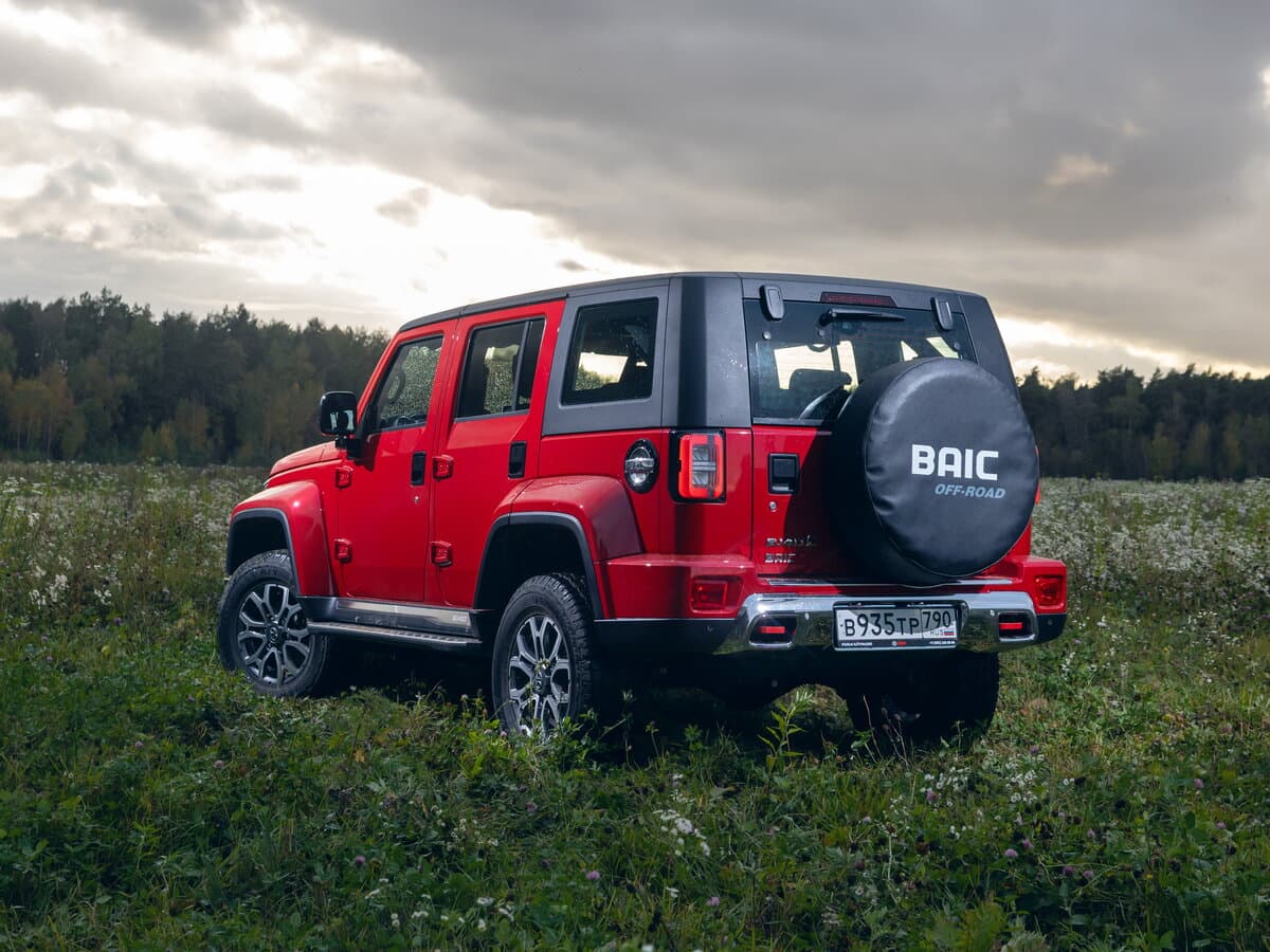 BAIC BJ40 I Restayling — 3/4 arxadan