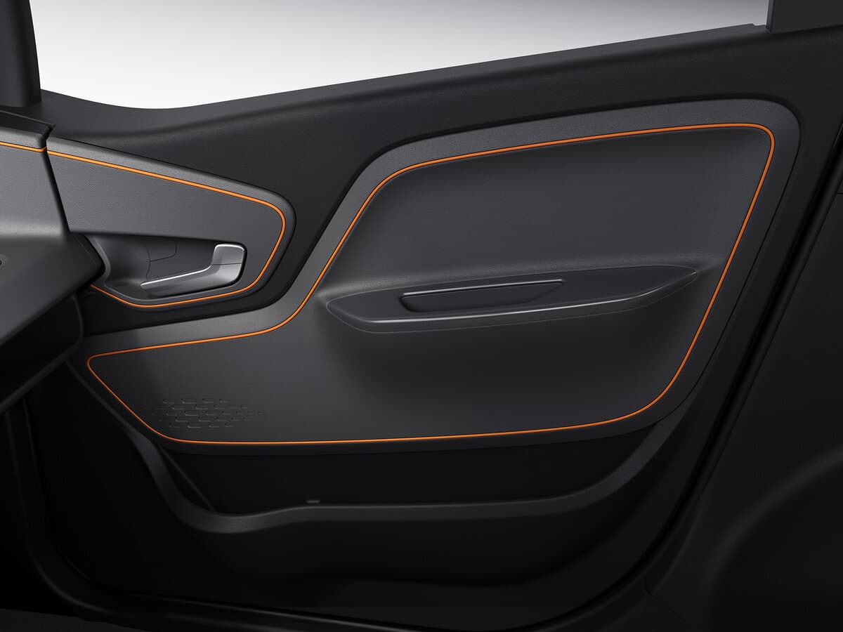 Baojun E100 2017 – 2021 — Qapı