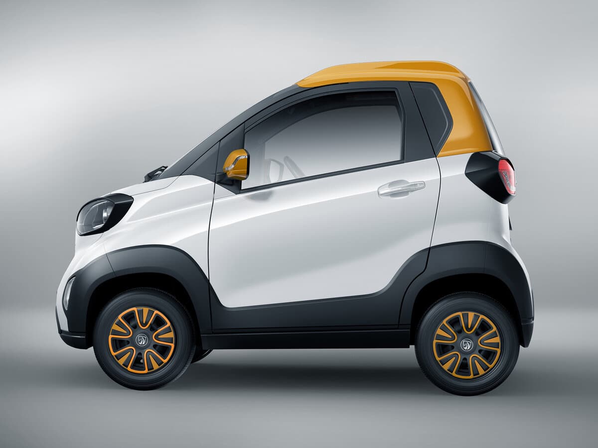 Baojun E100 2017 – 2021 — Yandan
