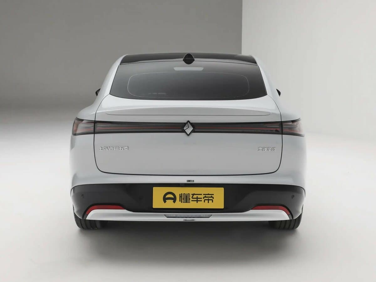 Baojun Xiangjing 2025 – indiyədək — Arxadan