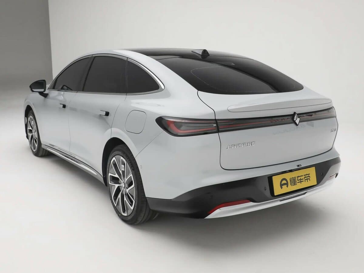 Baojun Xiangjing 2025 – indiyədək — 3/4 arxadan