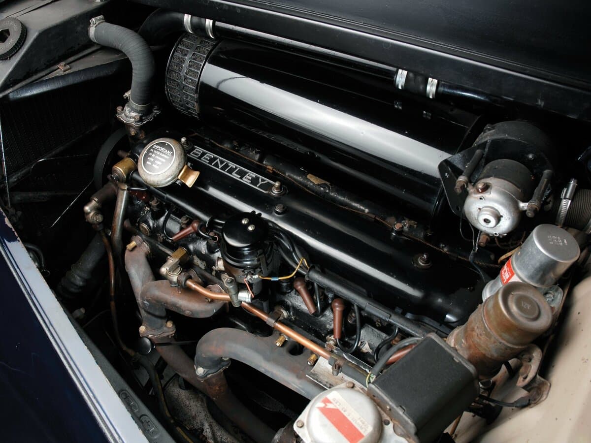 Bentley R Type 1952 – 1955 — Salon, öndən