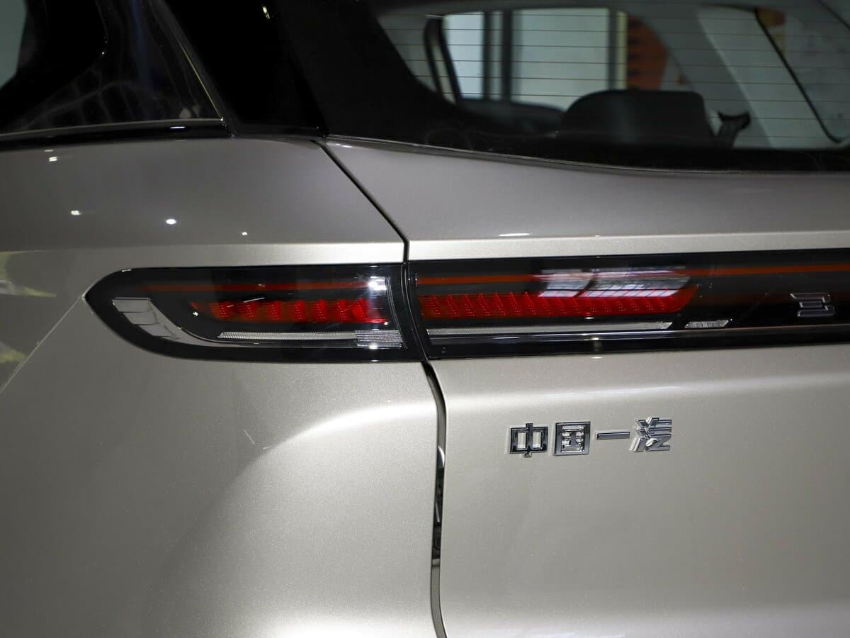 Bestune T90 I — Detal