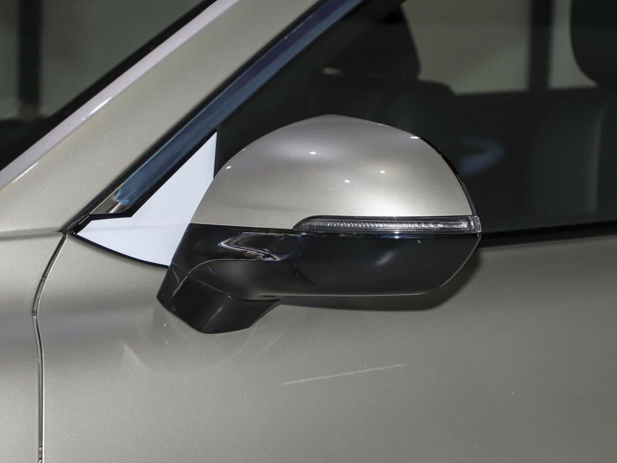Bestune T90 I — Yan güzgü