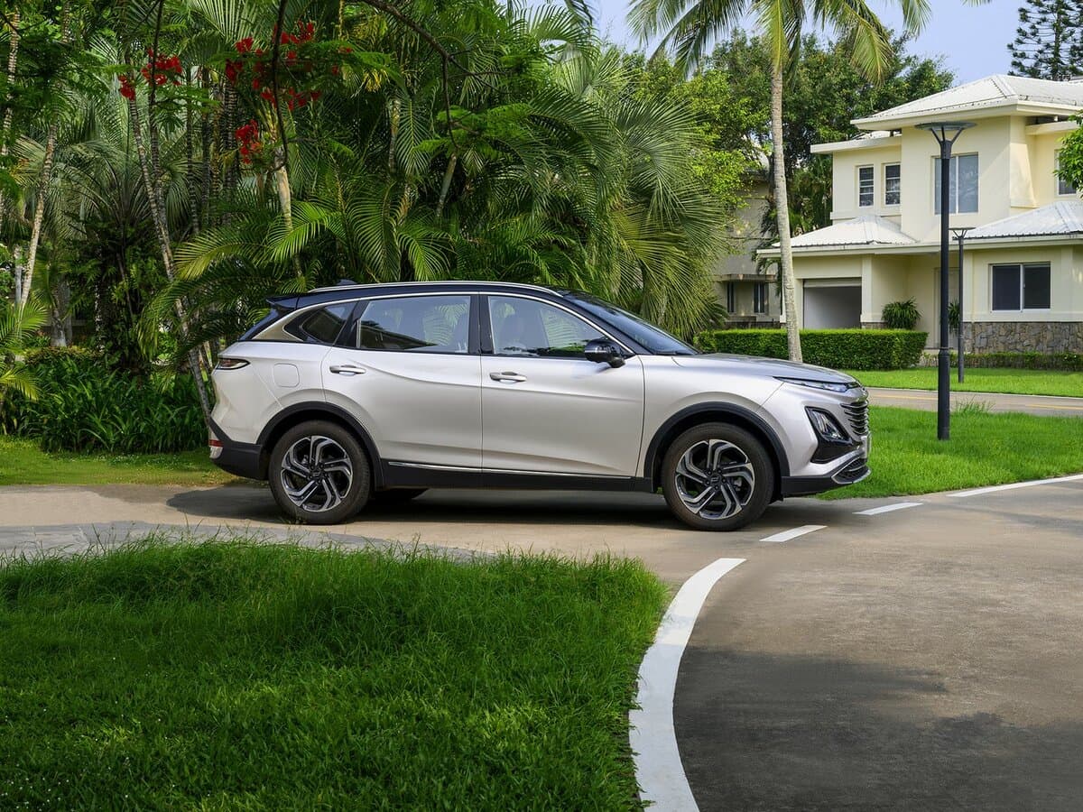 Bestune T90 I — Yandan