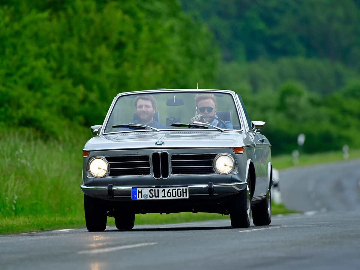 BMW 02 (E10) I — Öndən
