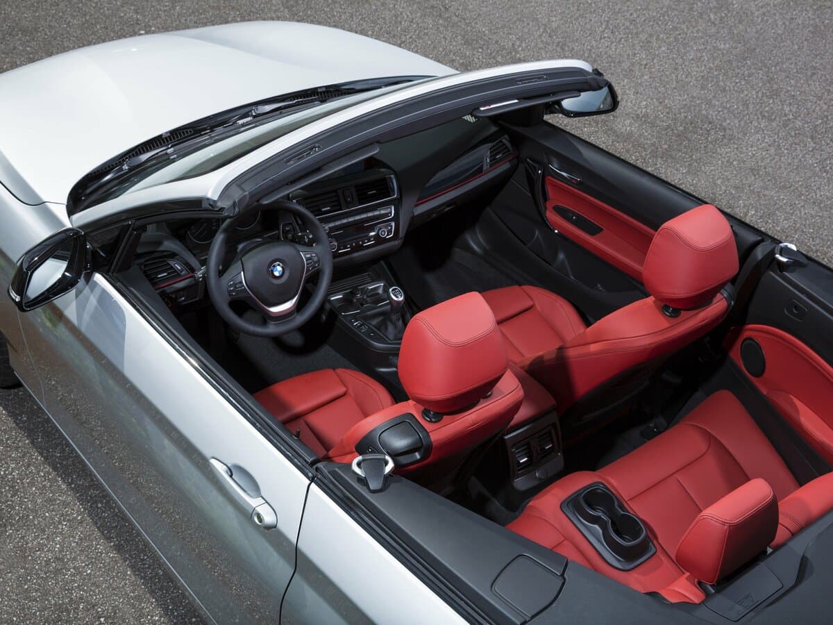 BMW 2 seriyası F22 — Salon, öndən