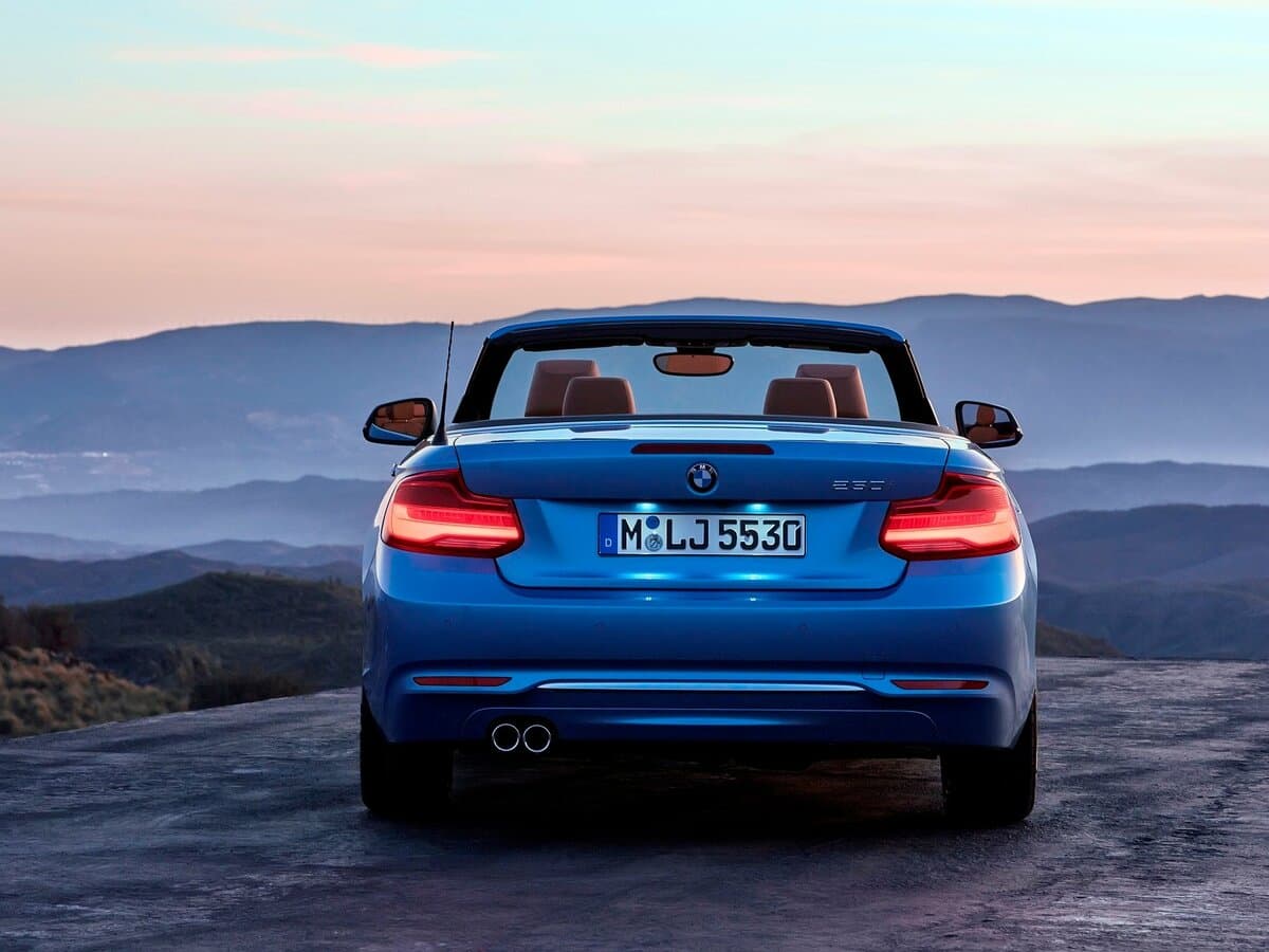 BMW 2 seriyası F22 Restayling — Arxadan
