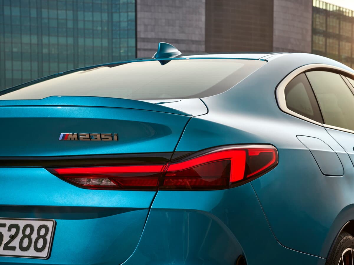 BMW 2 seriyası F44 — Detal
