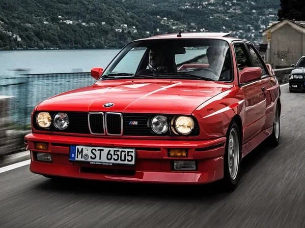 BMW 3 seriyası II (E30) — Əsas şəkil