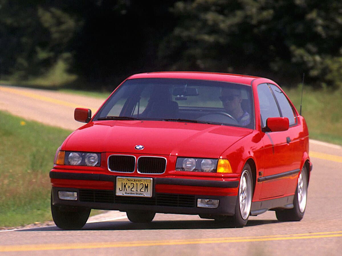 BMW 3 seriyası III (E36) — Öndən