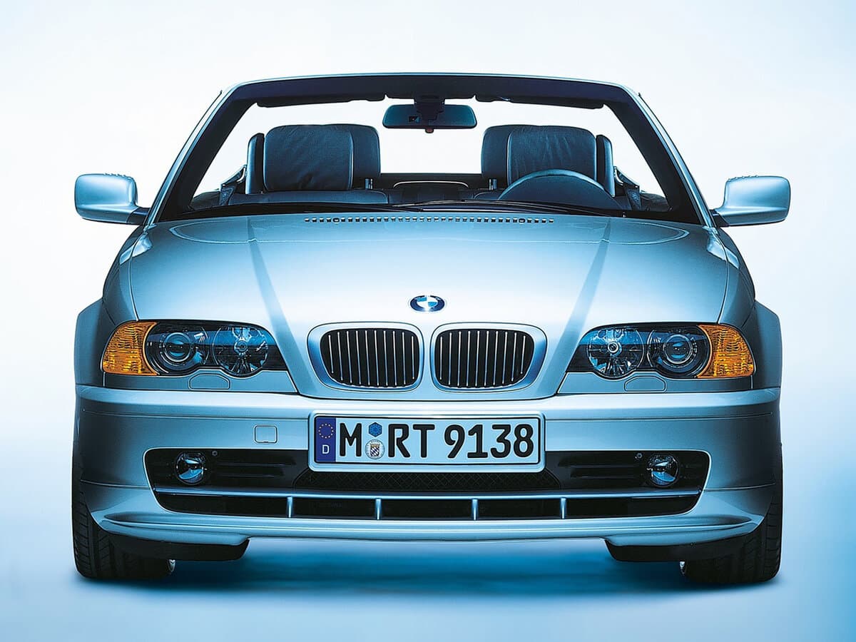 BMW 3 seriyası IV (E46) — Öndən
