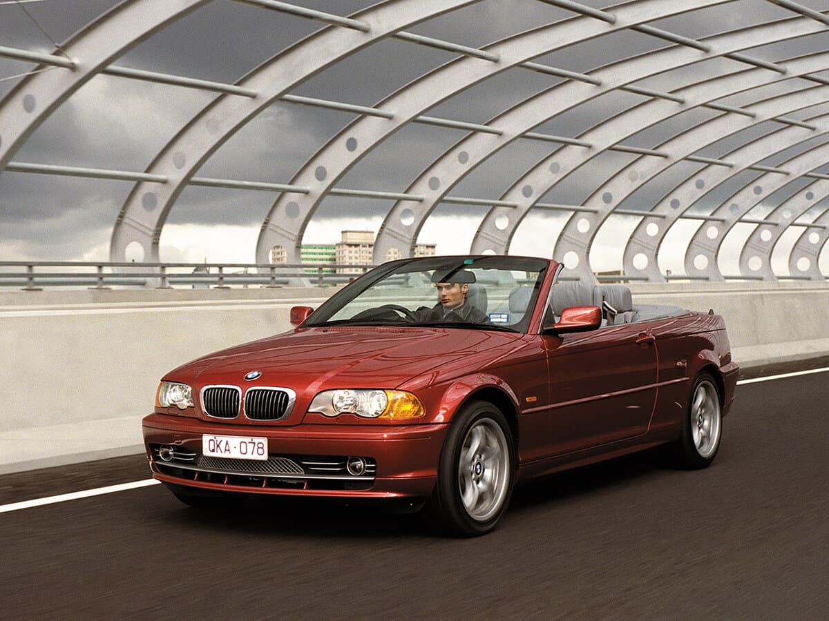 BMW 3 seriyası IV (E46) — Əsas şəkil