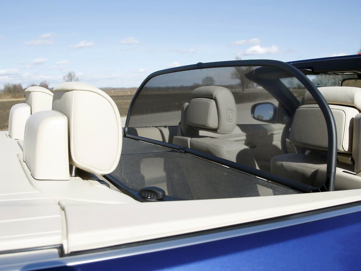 BMW 3 seriyası V (E90/E91/E92/E93) Restayling — Salon, öndən