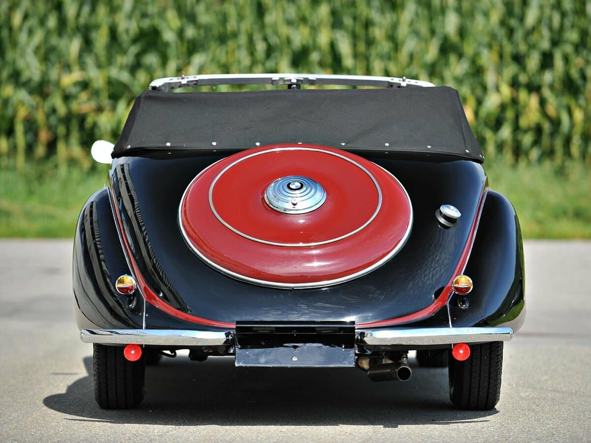 BMW 327 1937 – 1941 — Arxadan