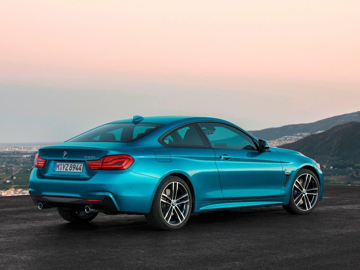 BMW 4 seriyası F32/F33/F36 Restayling — 3/4 arxadan