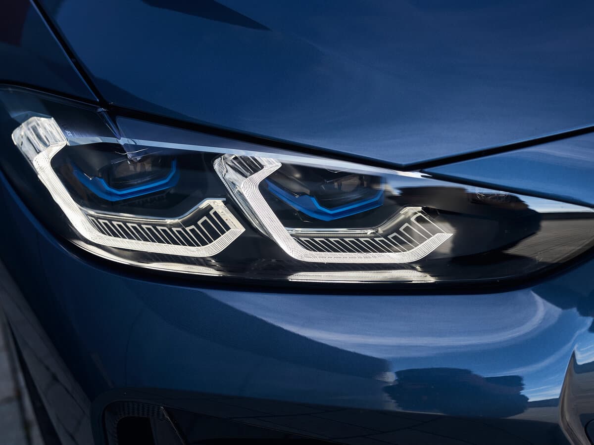 BMW 4 seriyası G22, G23, G26 — Fara