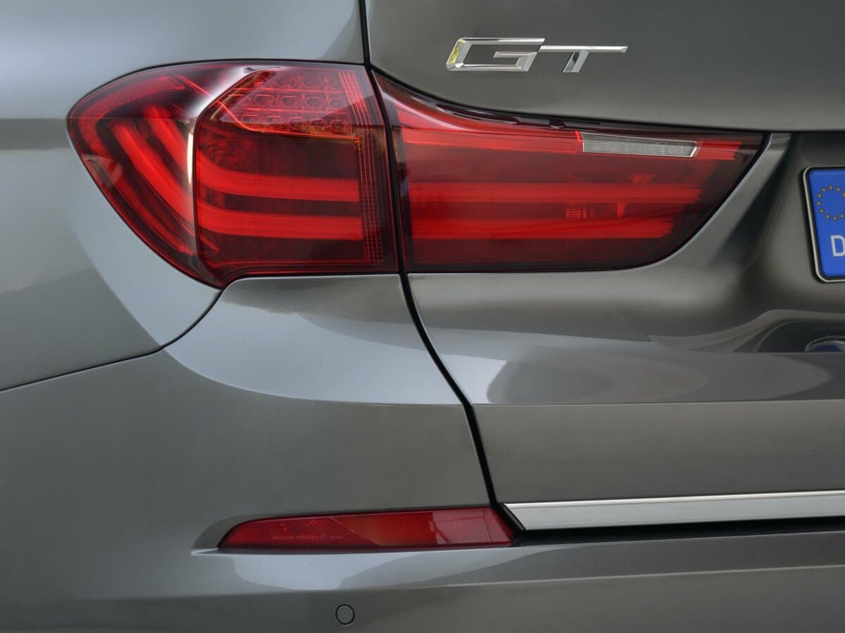 BMW 5 seriyası VI (F10/F11/F07) Restayling — Detal