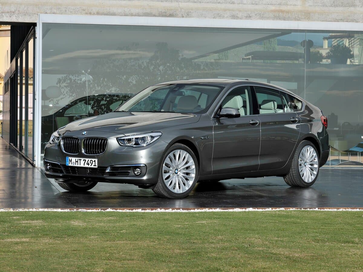BMW 5 seriyası VI (F10/F11/F07) Restayling — Əsas şəkil