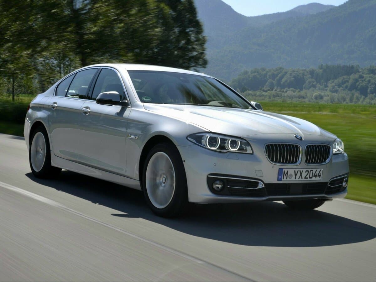 BMW 5 seriyası VI (F10/F11/F07) Restayling — Əsas şəkil