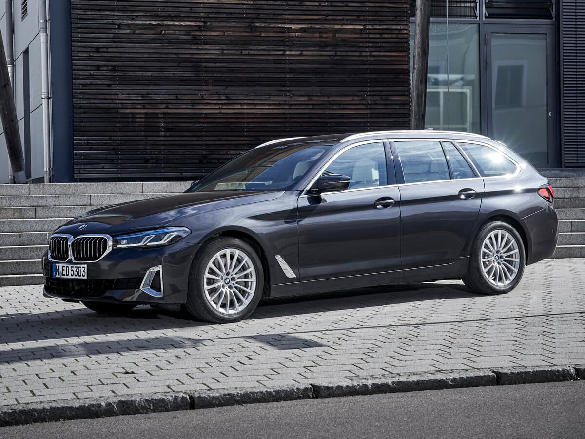 BMW 5 seriyası VII (G30/G31/G38) Restayling — Əsas şəkil