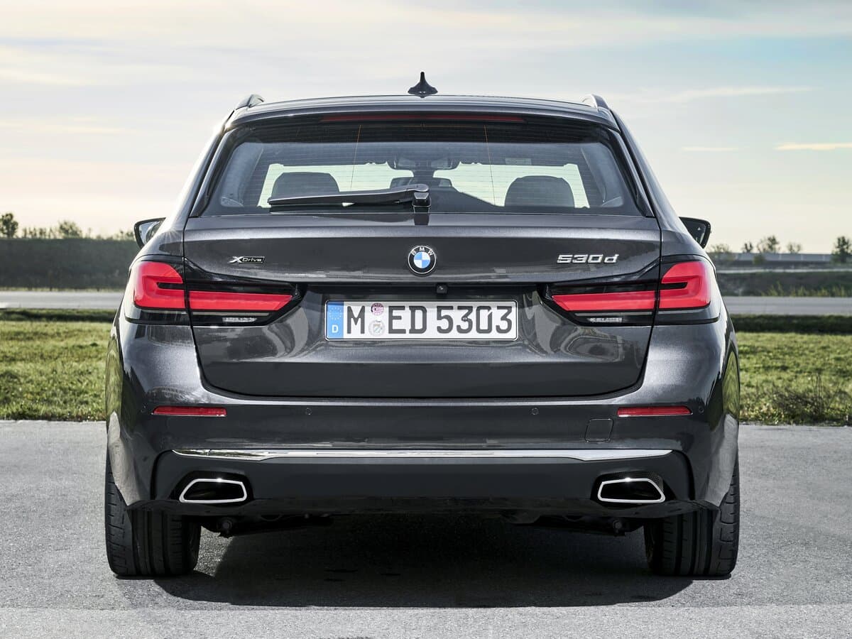 BMW 5 seriyası VII (G30/G31/G38) Restayling — Arxadan