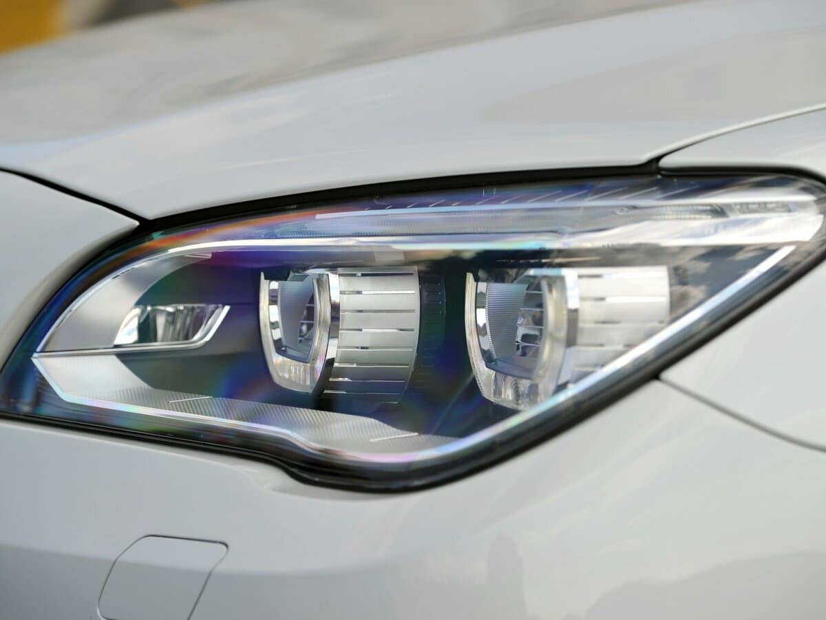 BMW 7 seriyası V (F01/F02/F04) Restayling — Fara