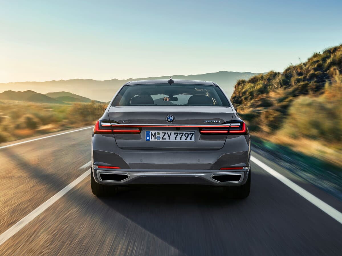 BMW 7 seriyası VI (G11/G12) Restayling — Arxadan