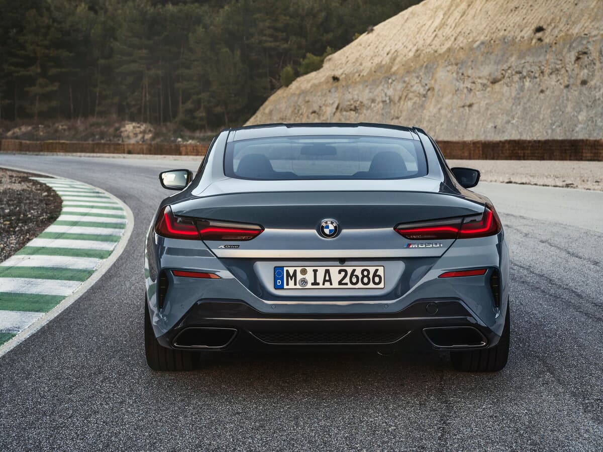 BMW 8 seriyası II (G14/G15/G16) — Arxadan